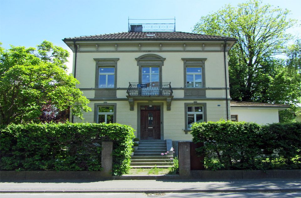 Fassadenrenovation Villa